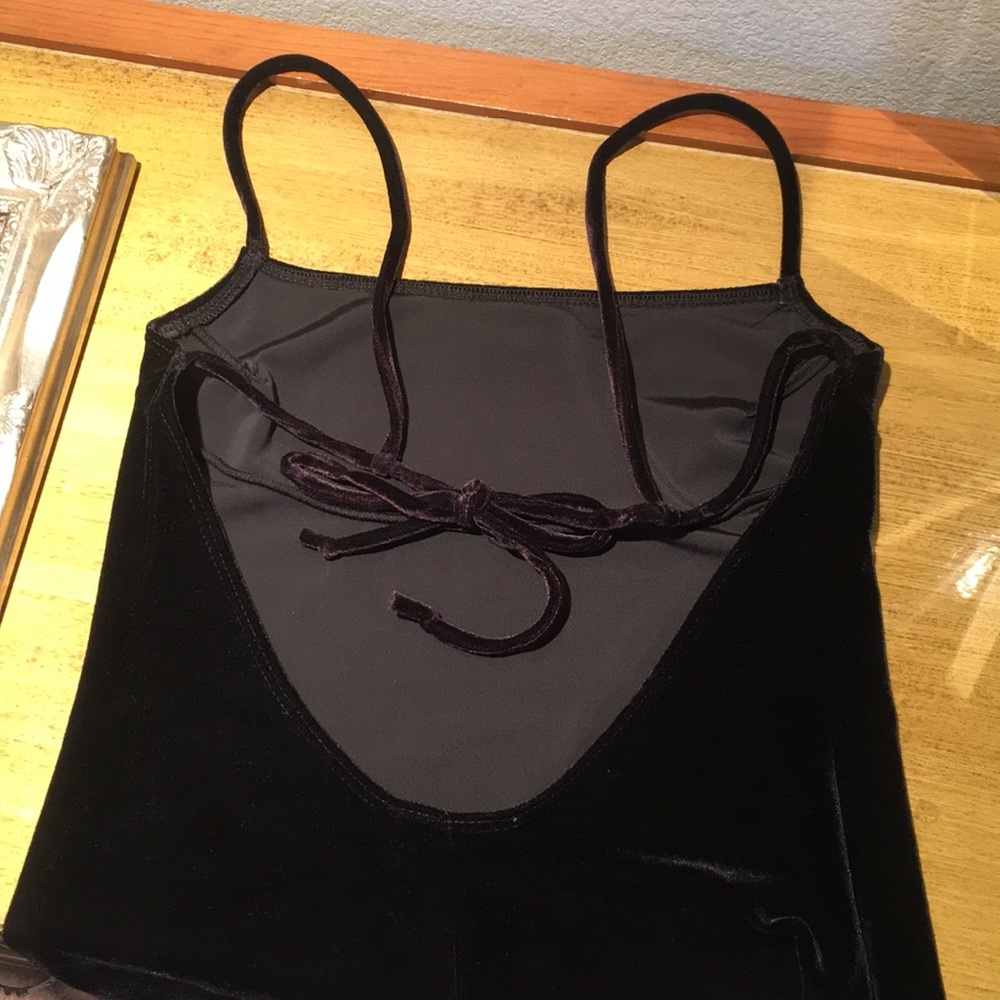 Velvet dress - Picture 2 of 3